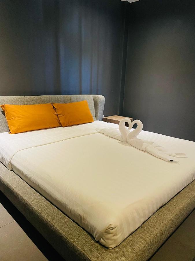 Hostel Rabbitel Phuket Exteriér fotografie