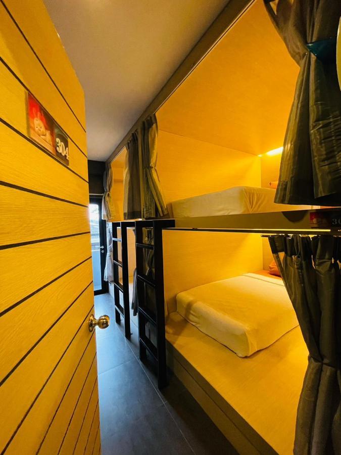 Hostel Rabbitel Phuket Exteriér fotografie