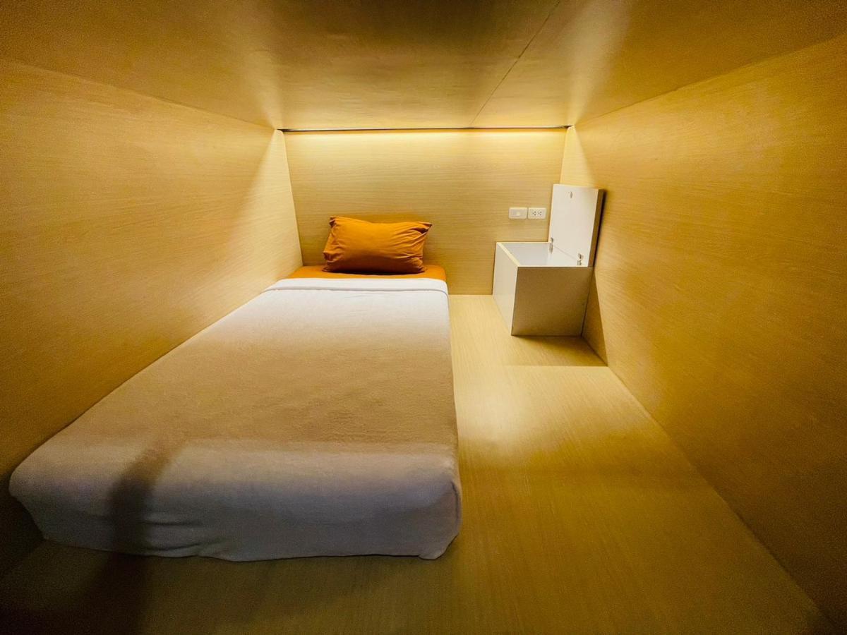 Hostel Rabbitel Phuket Exteriér fotografie