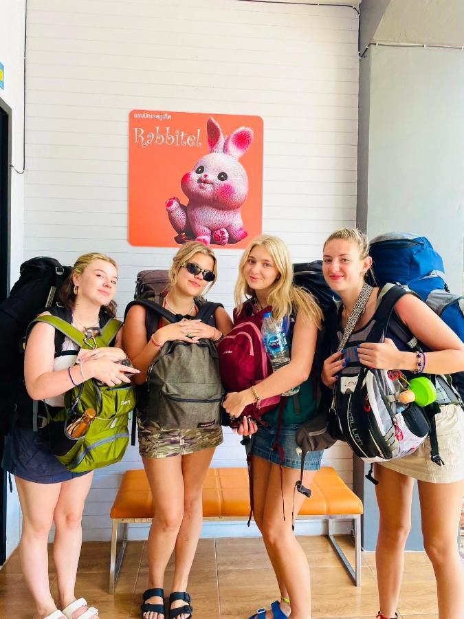 Hostel Rabbitel Phuket Exteriér fotografie