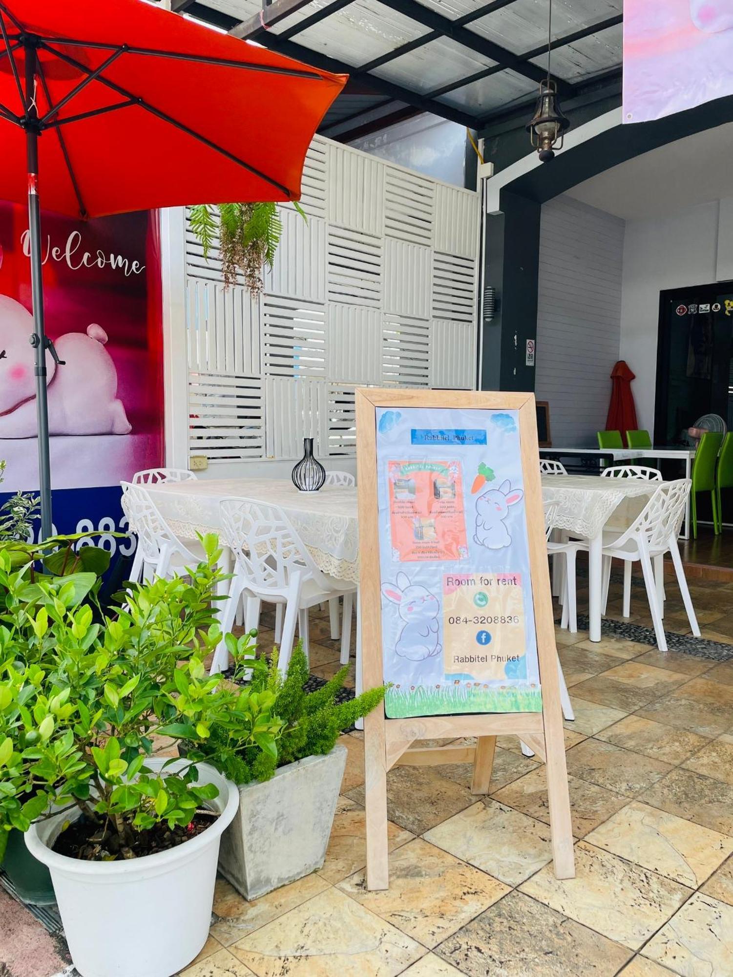 Hostel Rabbitel Phuket Exteriér fotografie